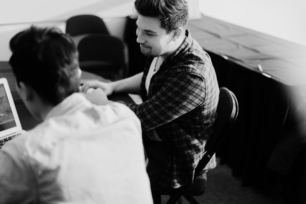 Kinline team in a casual setting